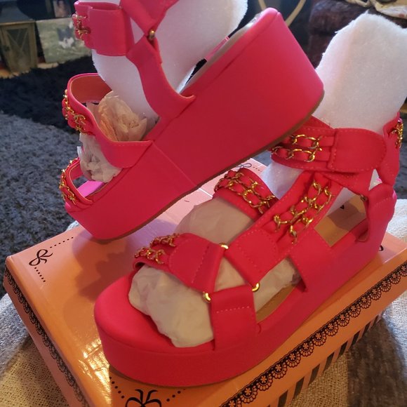 Platform sandal - Picture 7 of 9